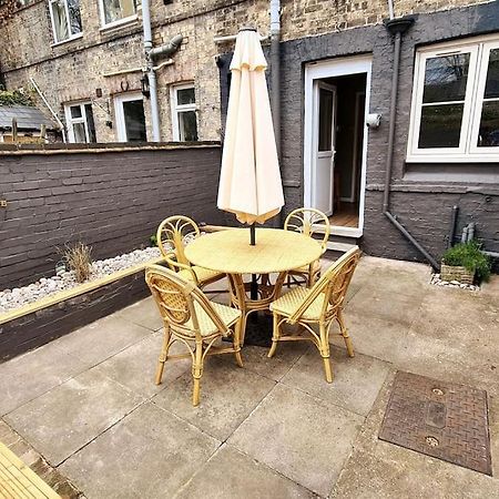 Gorgeous Two Bedroom House In Ely Exterior foto