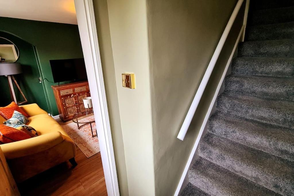 Gorgeous Two Bedroom House In Ely Exterior foto