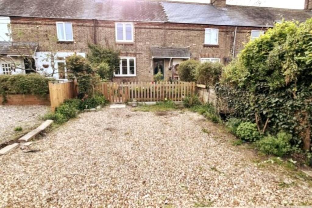 Gorgeous Two Bedroom House In Ely Exterior foto